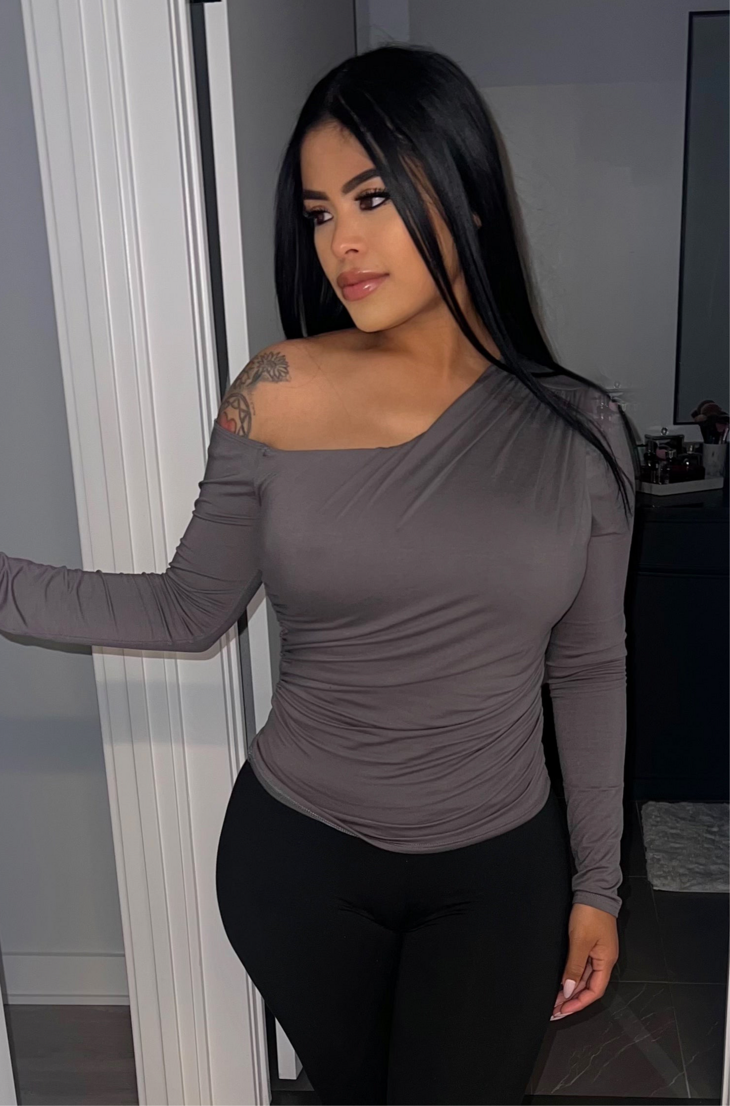 VICTORIA top