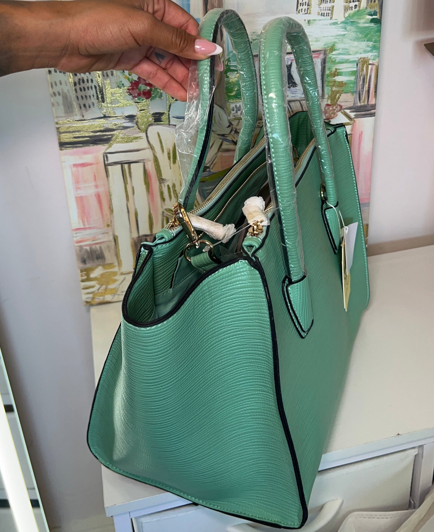 THE STRUCTURED GREEN HANDBAG