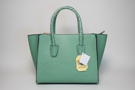 THE STRUCTURED GREEN HANDBAG
